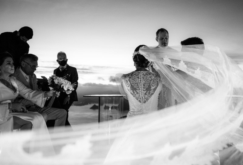 Destination wedding: cerimônia de casamento no Cristo Redentor - Foto Rodrigo Sack